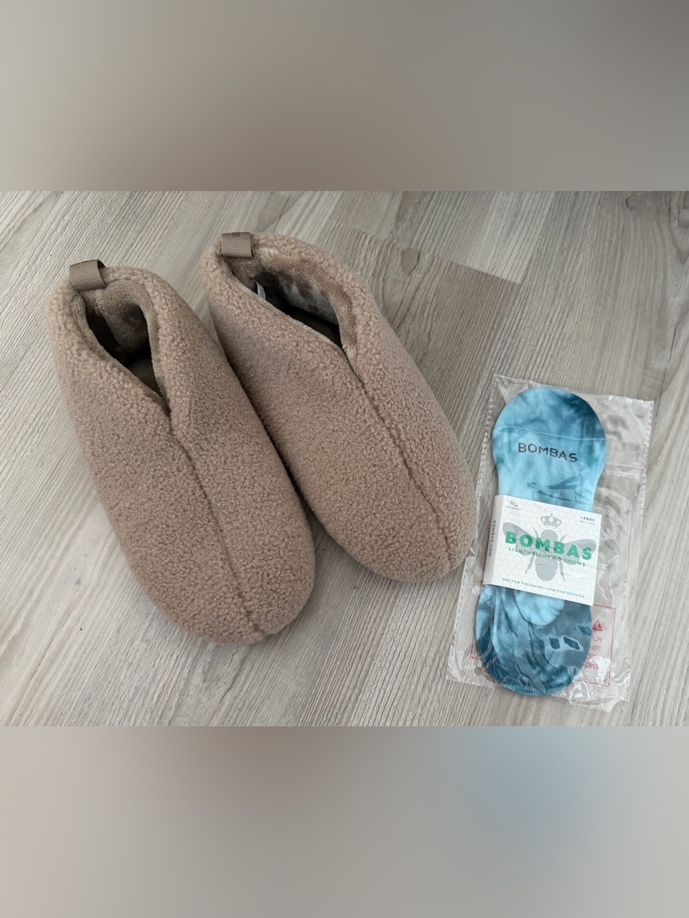 Bombas Cozy Sherpa Slippers in Taupe and Socks